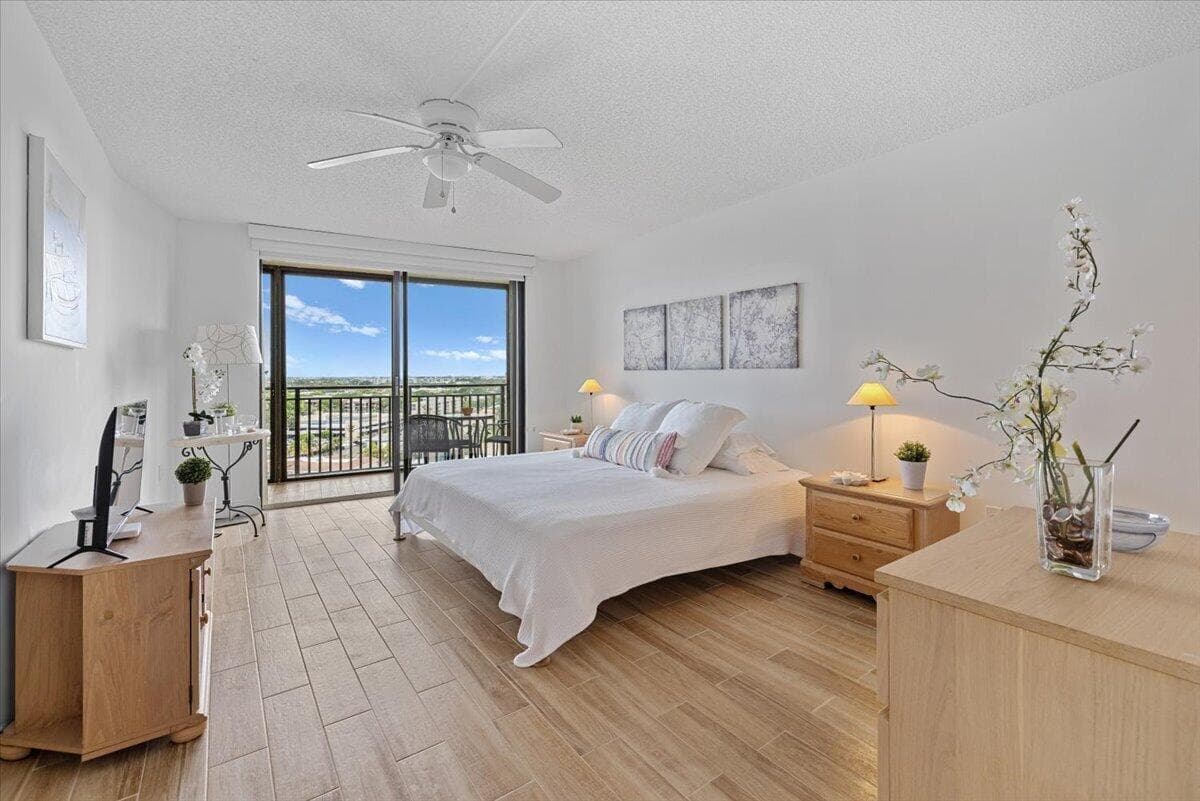 3912 S Ocean Boulevard 1211 photo 1