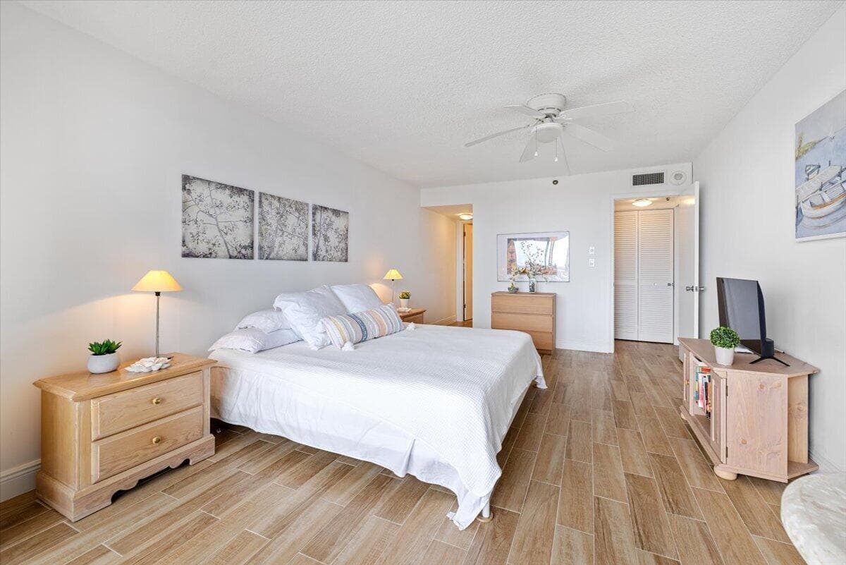 3912 S Ocean Boulevard 1211 photo 10