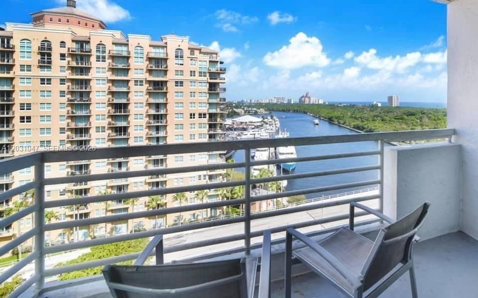 2670 E Sunrise Blvd 1132 photo 3