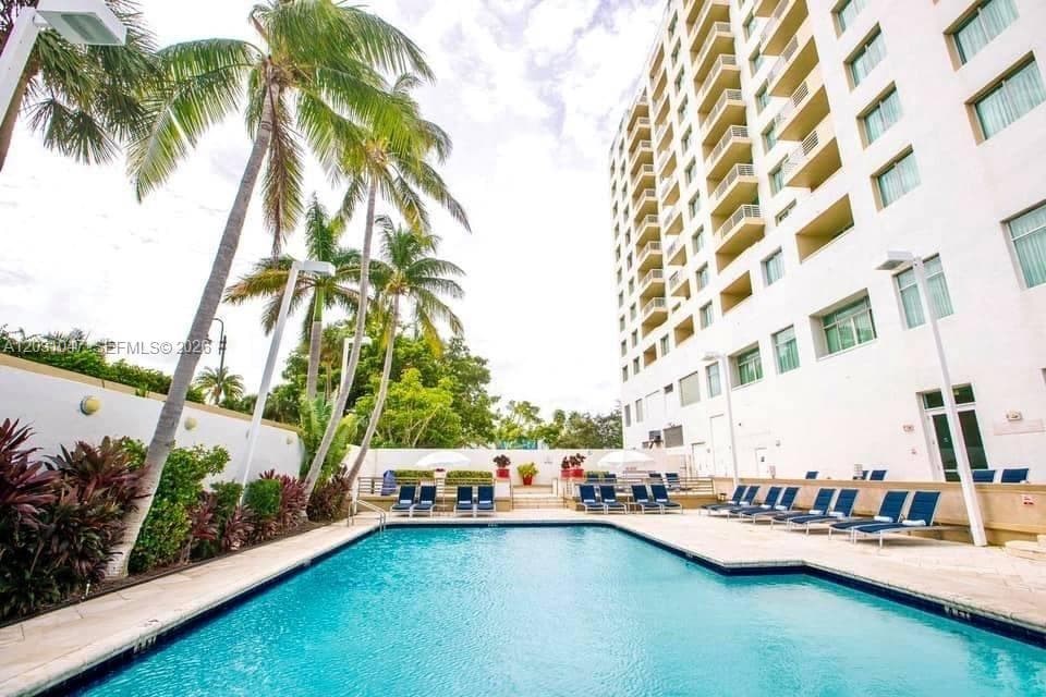 2670 E Sunrise Blvd 1132 photo 19