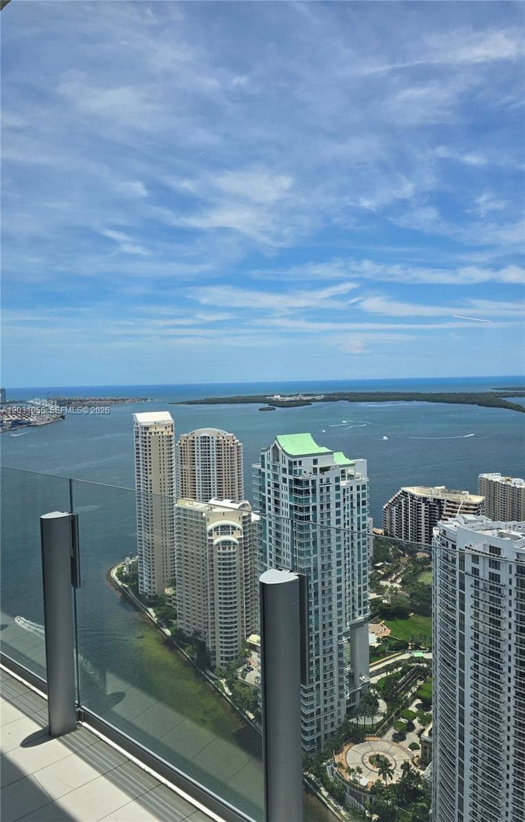 300 Biscayne Blvd Way 2408W photo 21