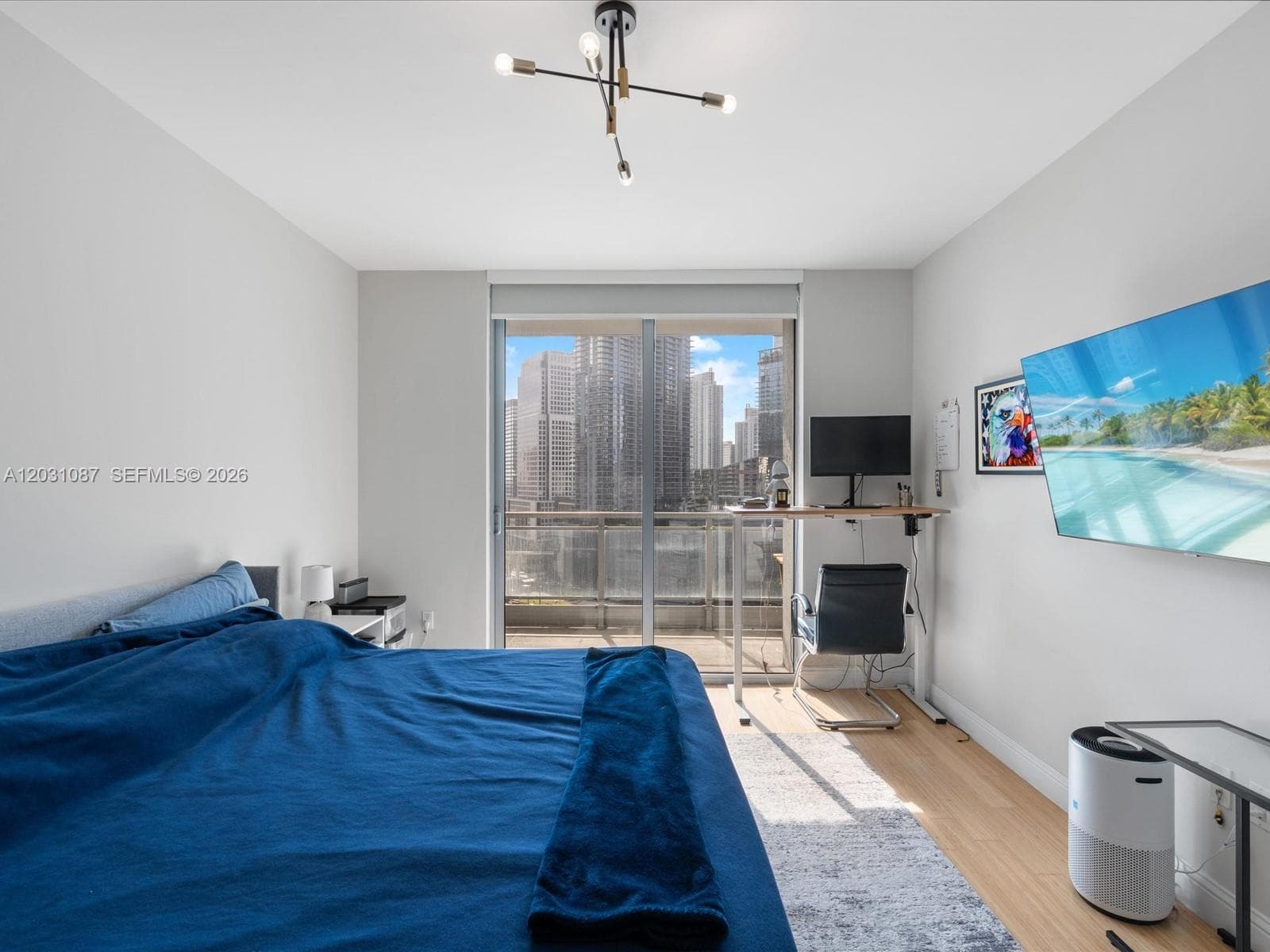 90 SW 3rd St 2015 photo 19