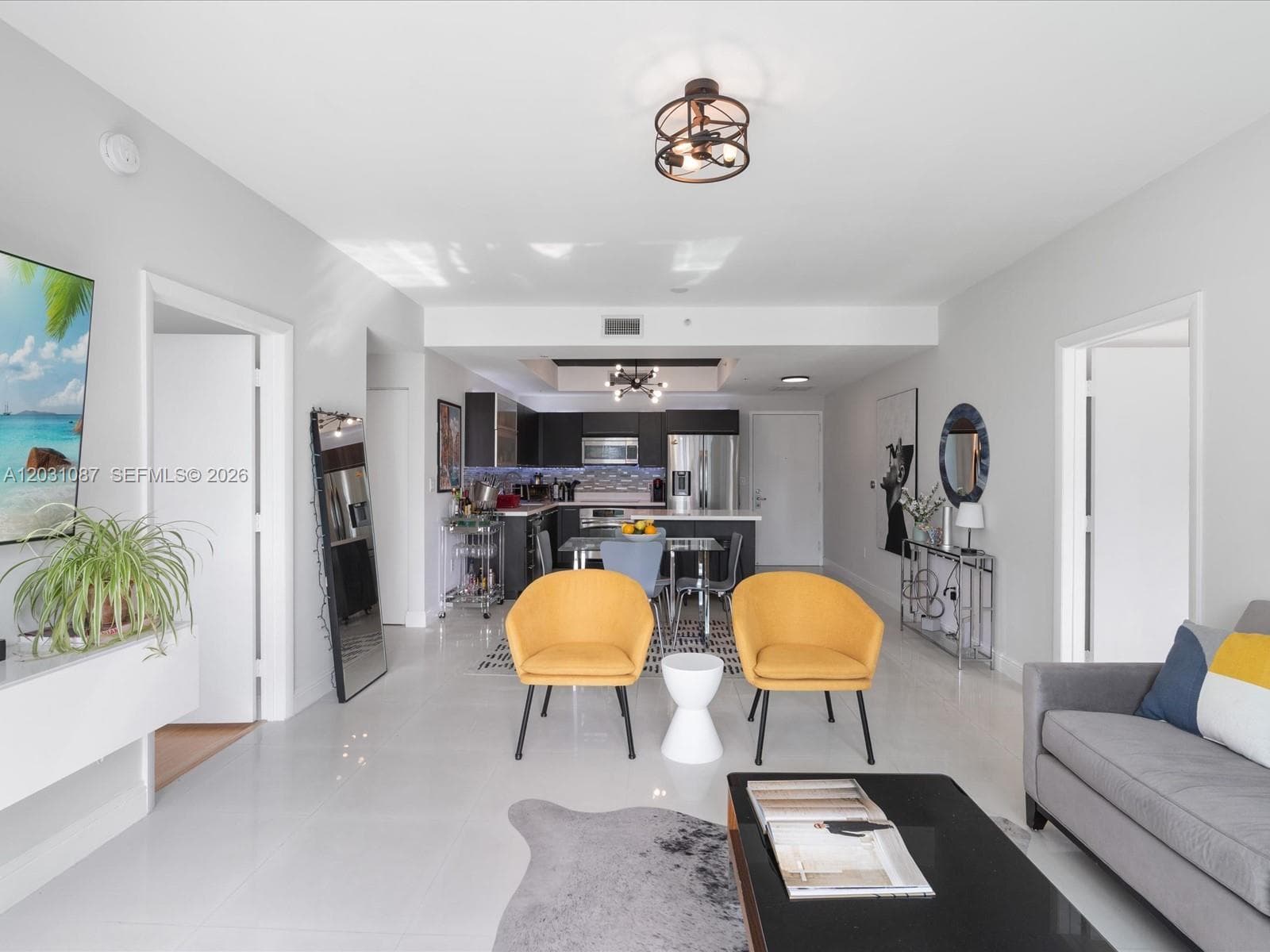 90 SW 3rd St 2015 photo 8