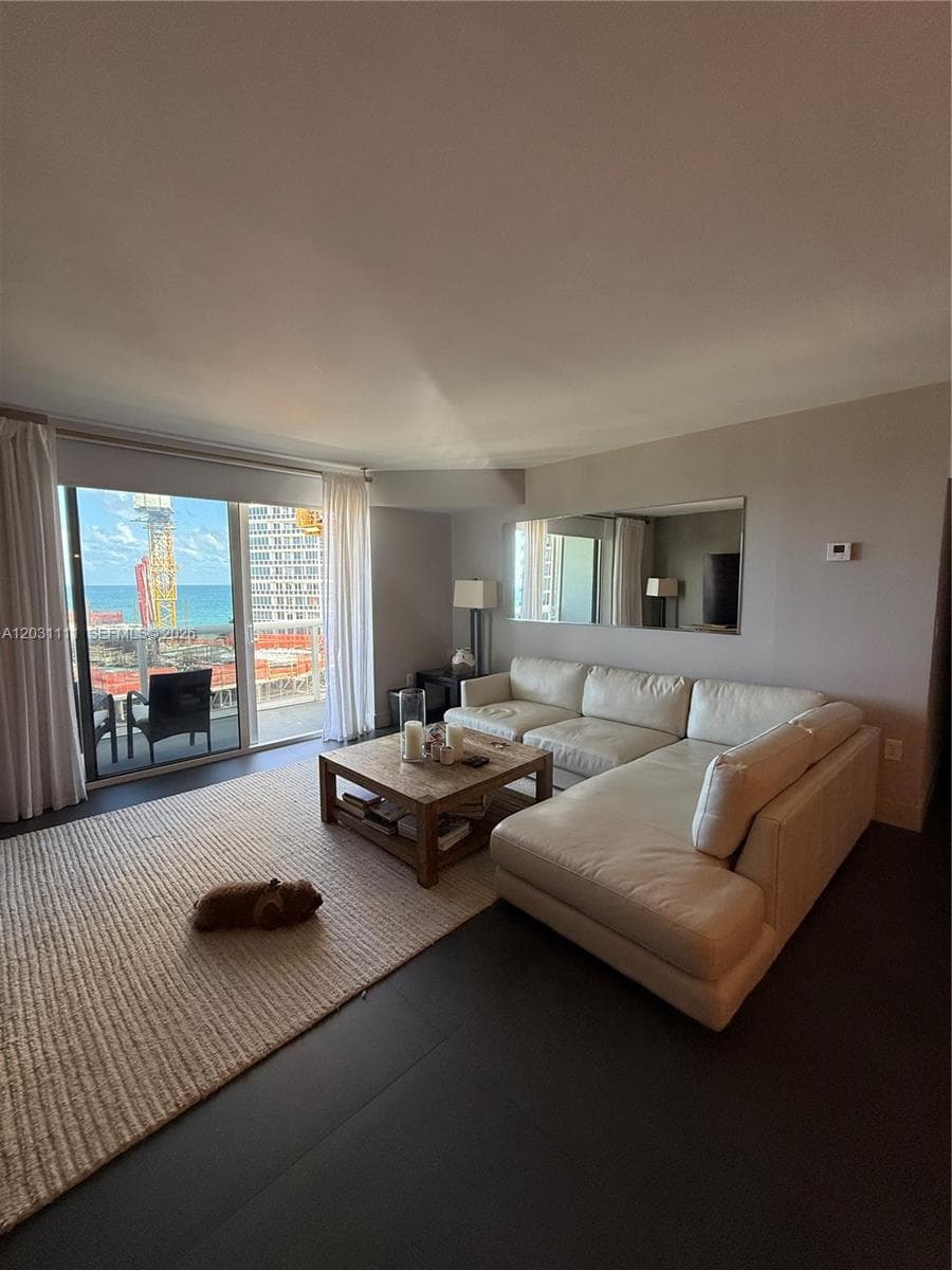 10275 Collins Ave 921 photo 13