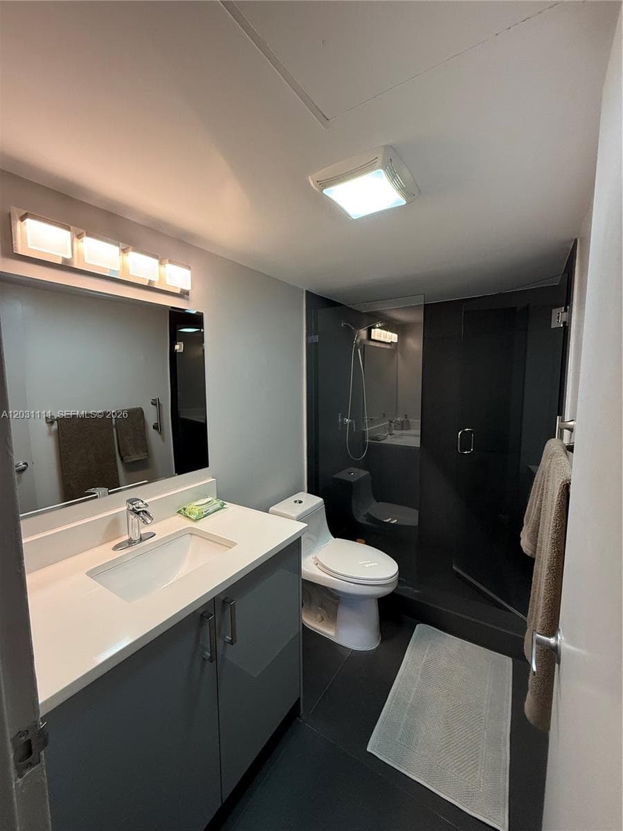 10275 Collins Ave 921 photo 9