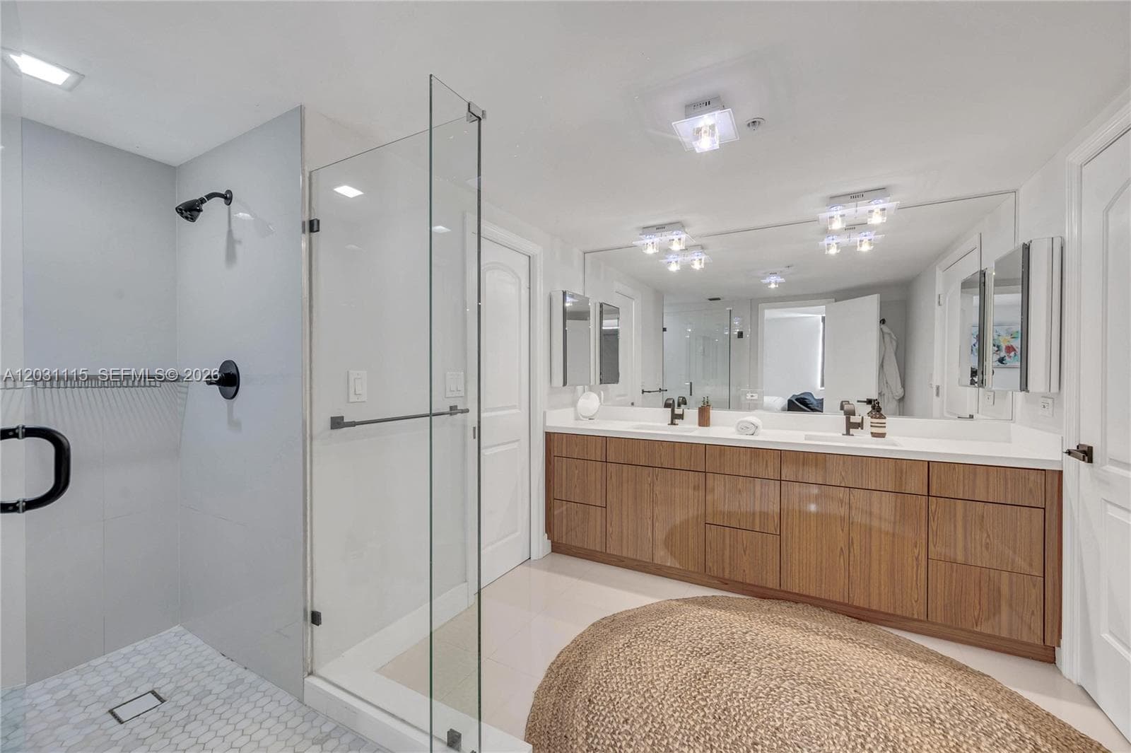 10175 Collins Ave 102 photo 21