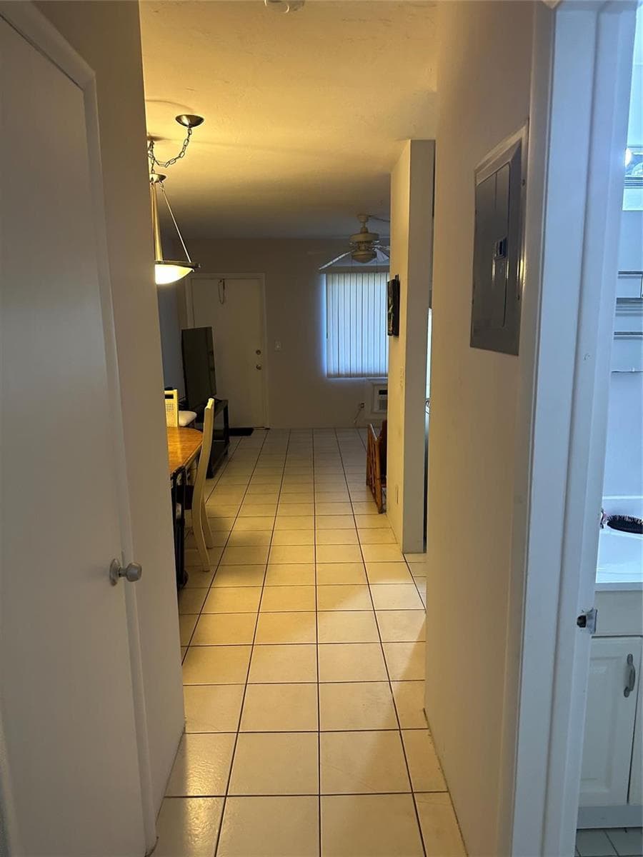 301 E Mcnab Road E 106 photo 19