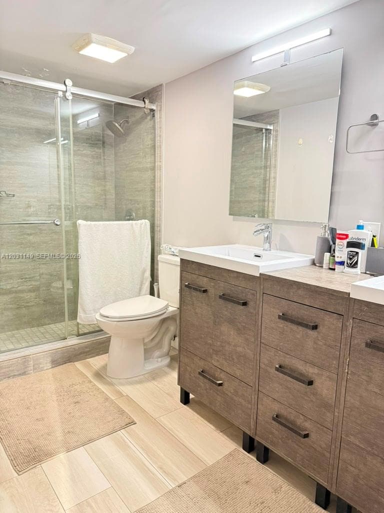 100 Bayview Dr 912 photo 12