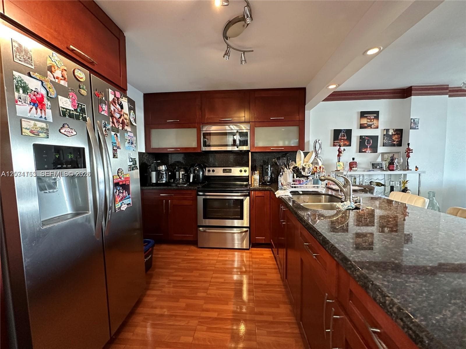 3800 S Ocean Dr 1024 photo 5