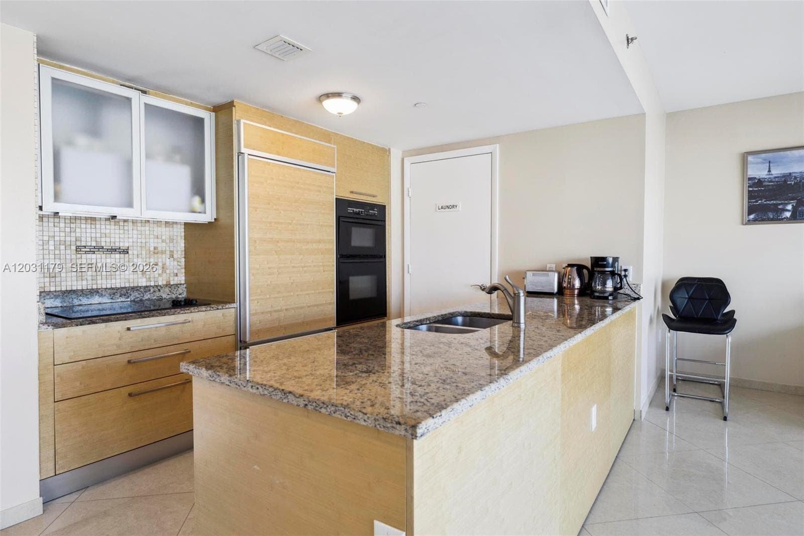 1830 S Ocean Dr 907 photo 10