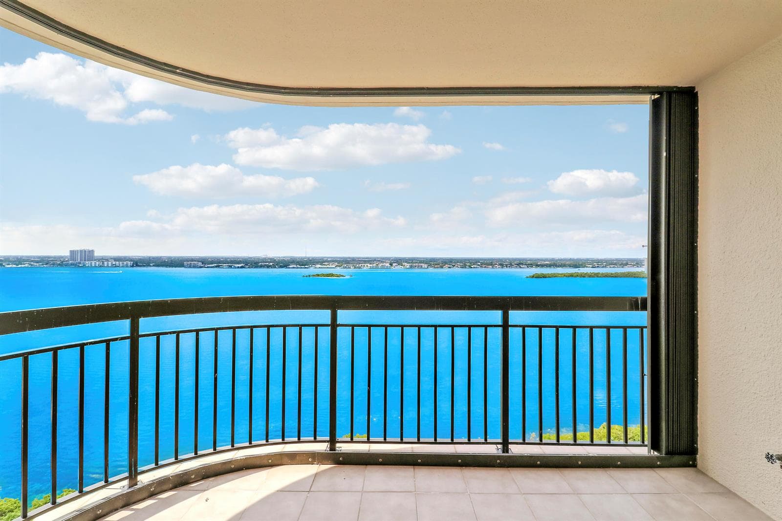 5380 N Ocean Drive 22j photo 13