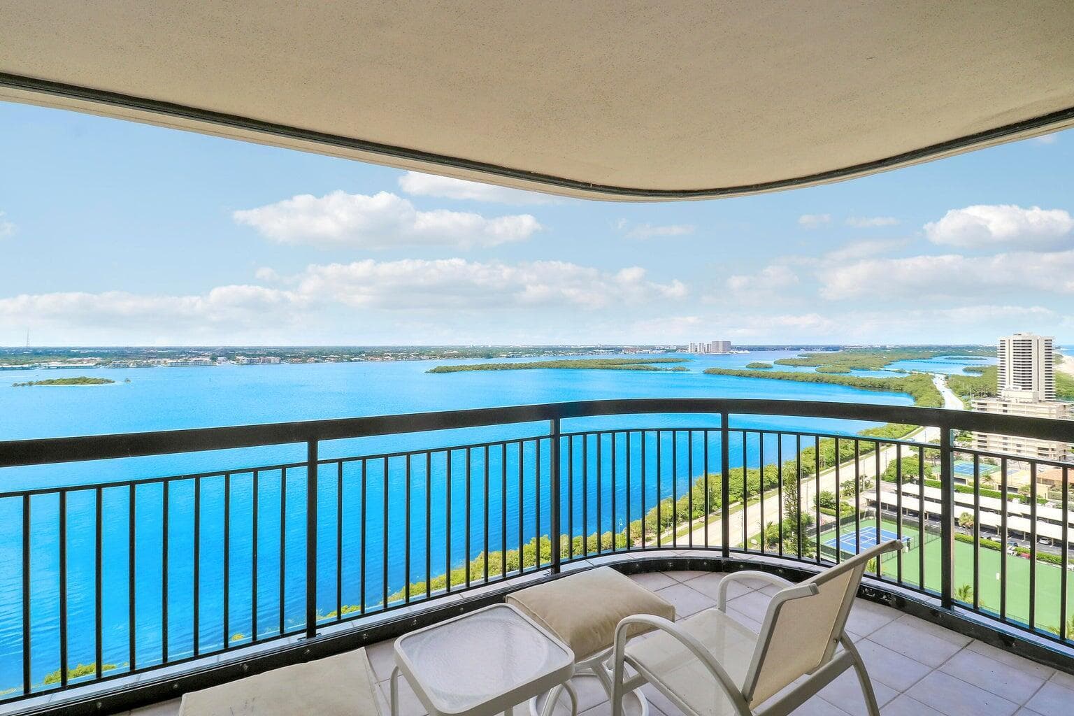 5380 N Ocean Drive 22j photo 1
