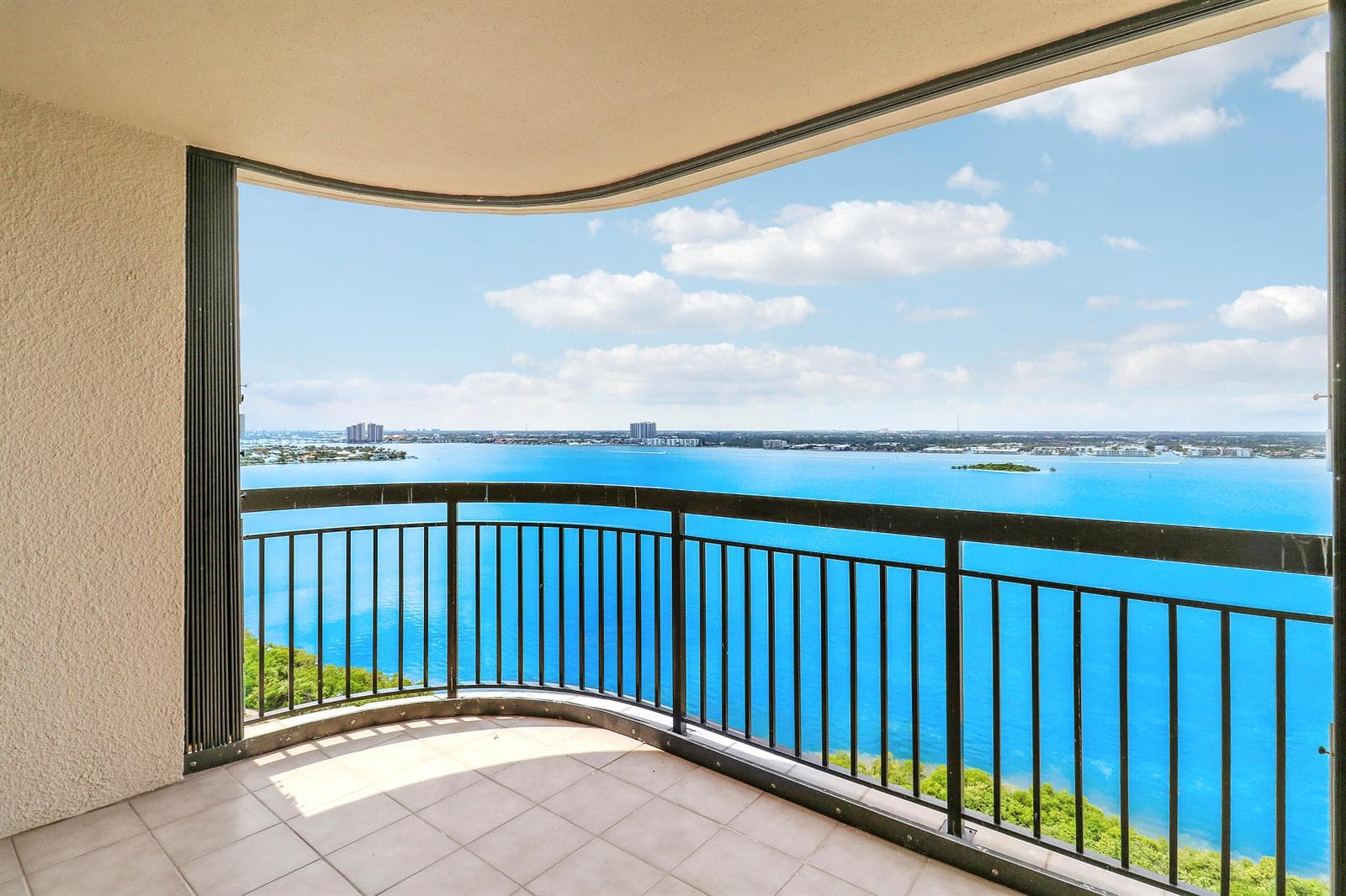 5380 N Ocean Drive 22j photo 14