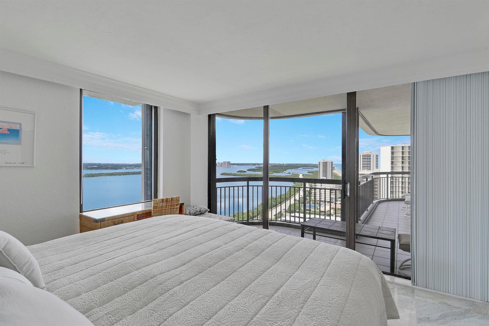 5380 N Ocean Drive 22j photo 18