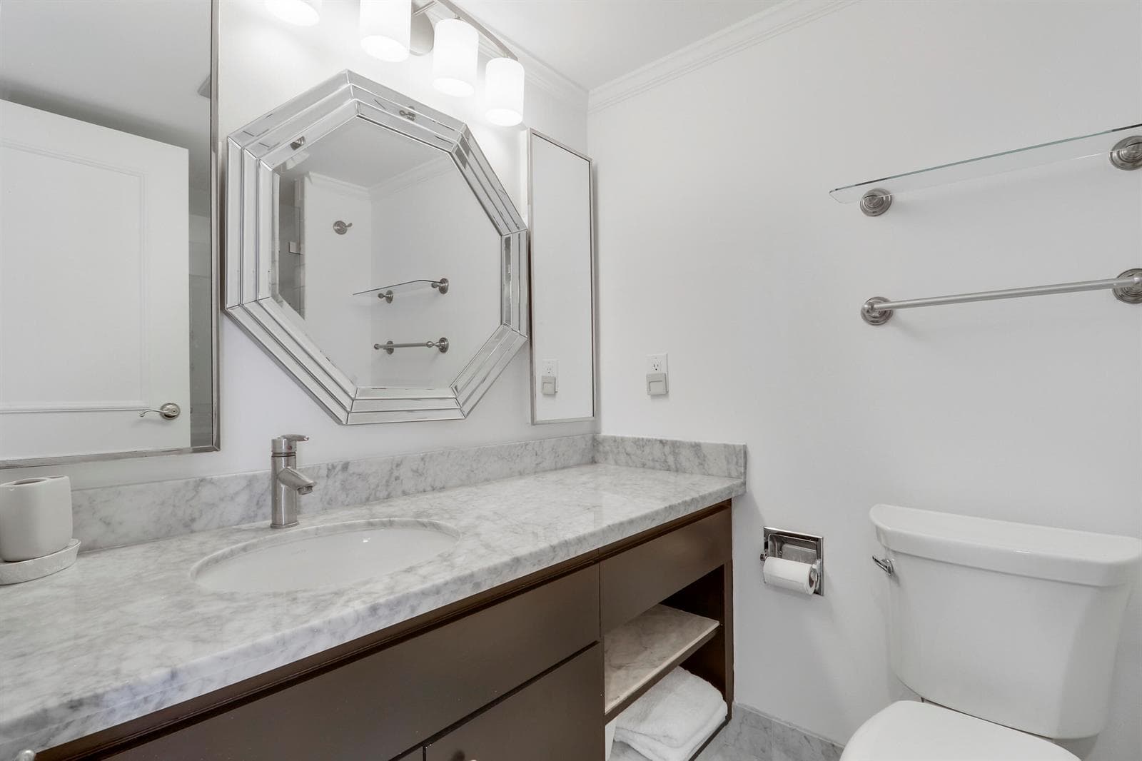 5380 N Ocean Drive 22j photo 19