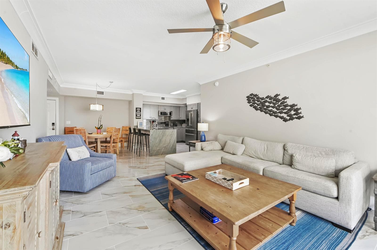 625 Casa Loma Boulevard 909 photo 12