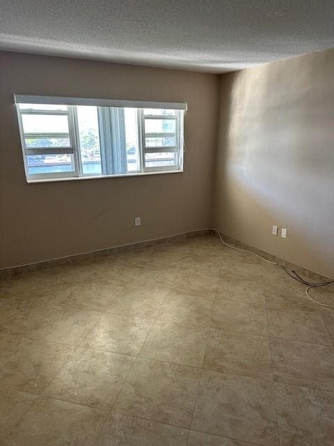 1889 S Ocean Drive 412 photo 7