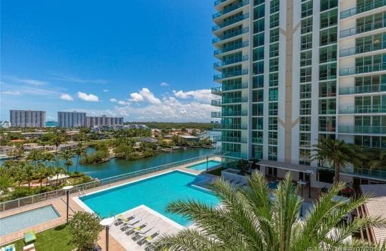 330 Sunny Isles Boulevard 5-703 photo 2
