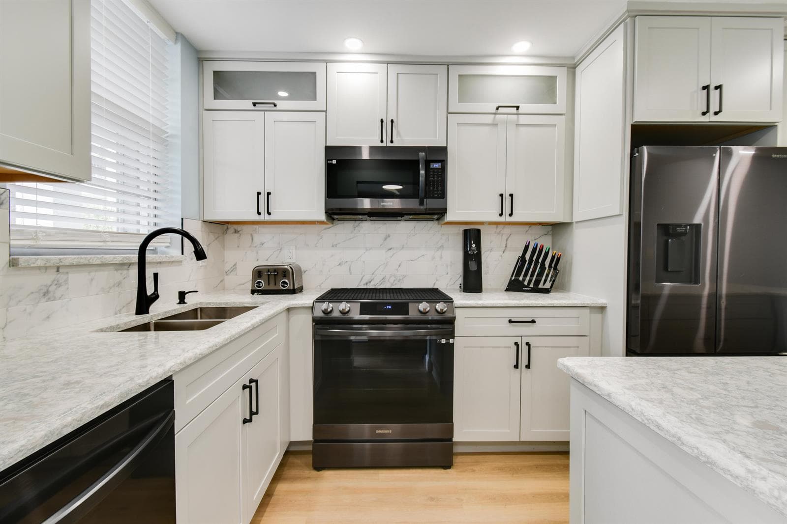 100 Paradise Harbour Boulevard 211 photo 3