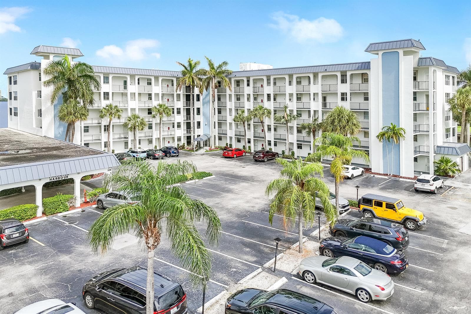 100 Paradise Harbour Boulevard 211 photo 1