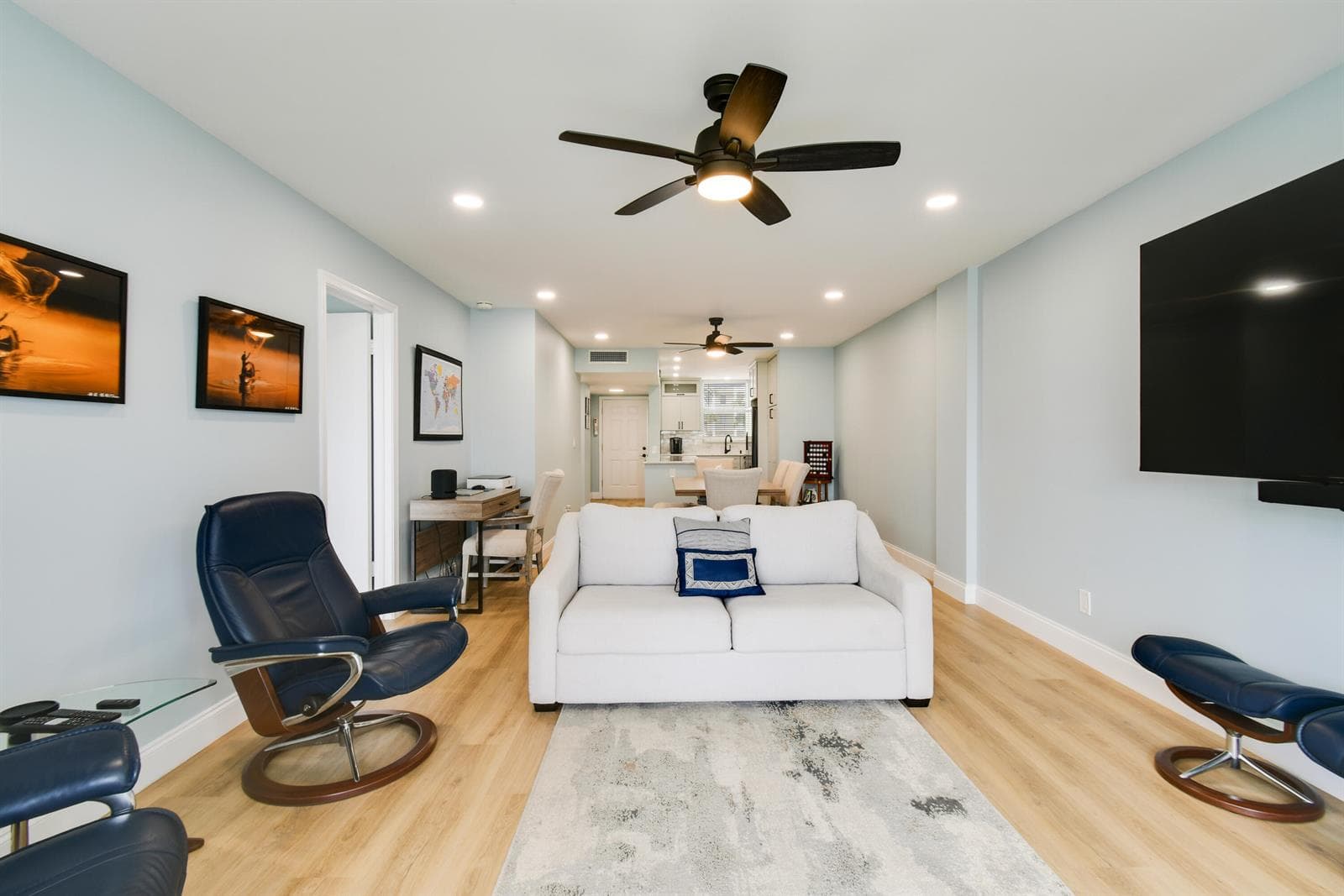 100 Paradise Harbour Boulevard 211 photo 10
