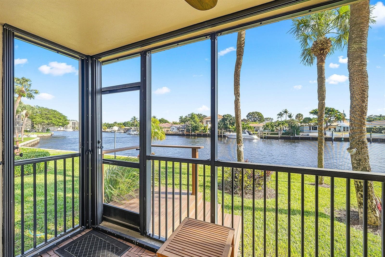 18 Royal Palm Way Way 109 photo 1