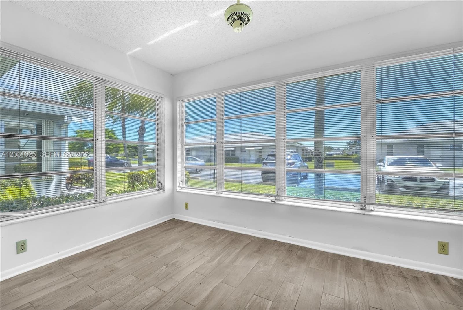 14529 Canalview Dr B photo 4