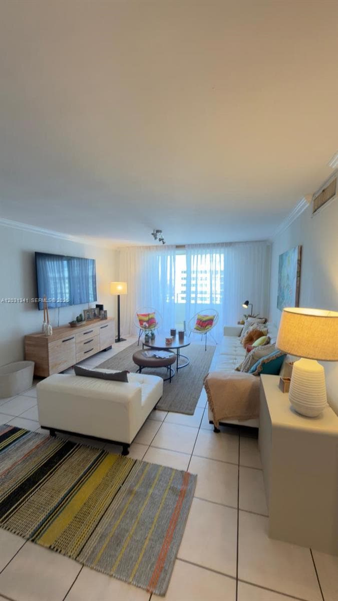 5555 Collins Ave 16W photo 12