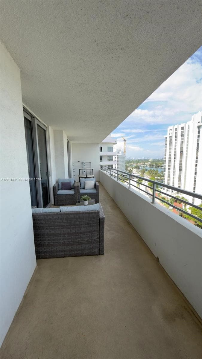 5555 Collins Ave 16W photo 14
