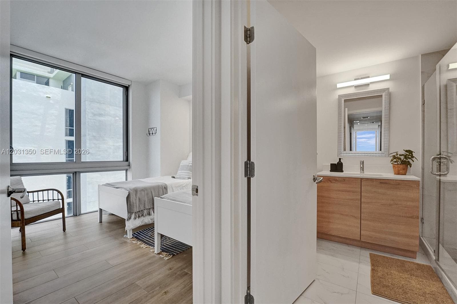16385 Biscayne Blvd 3107 photo 20
