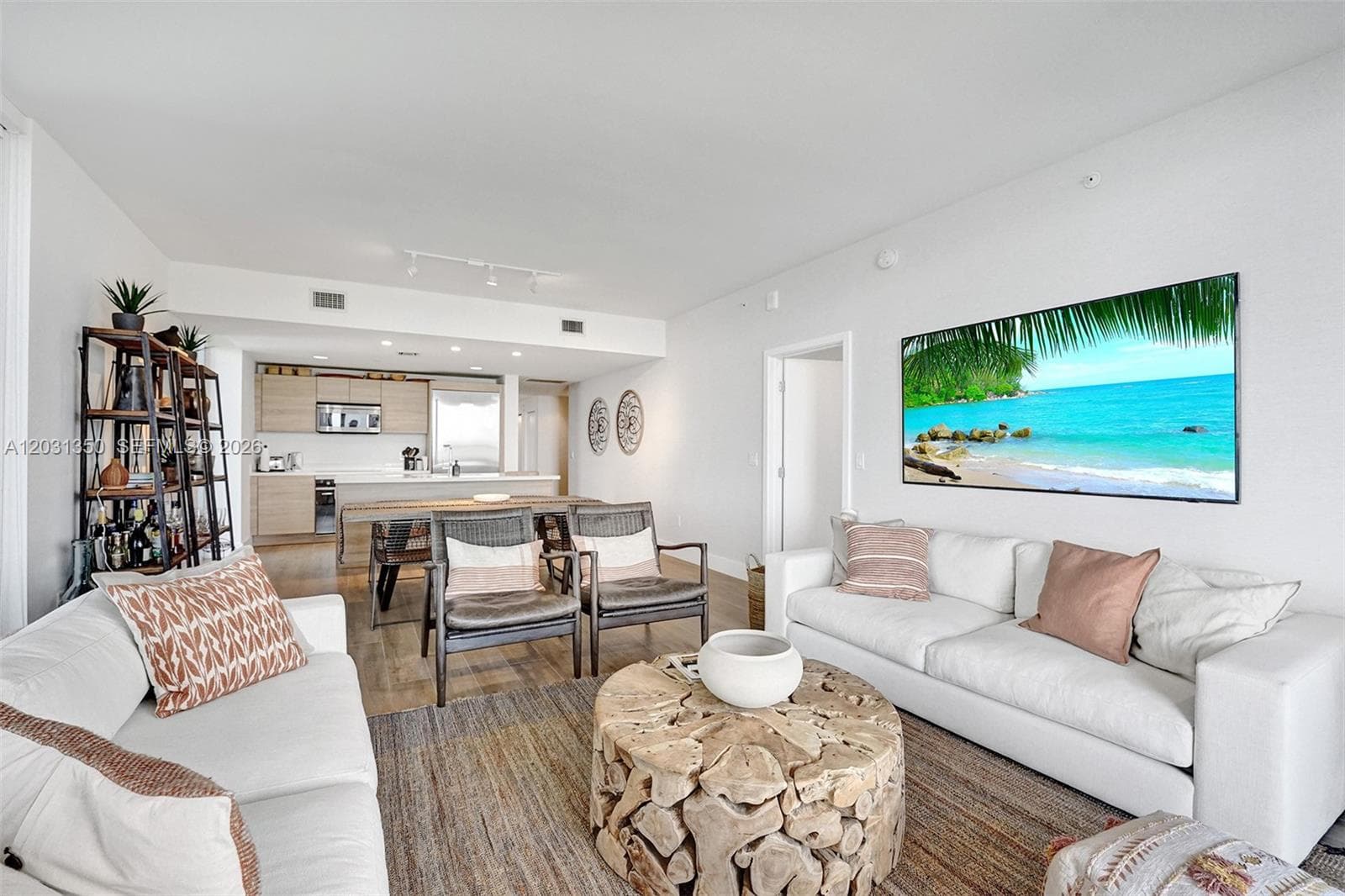 16385 Biscayne Blvd 3107 photo 15