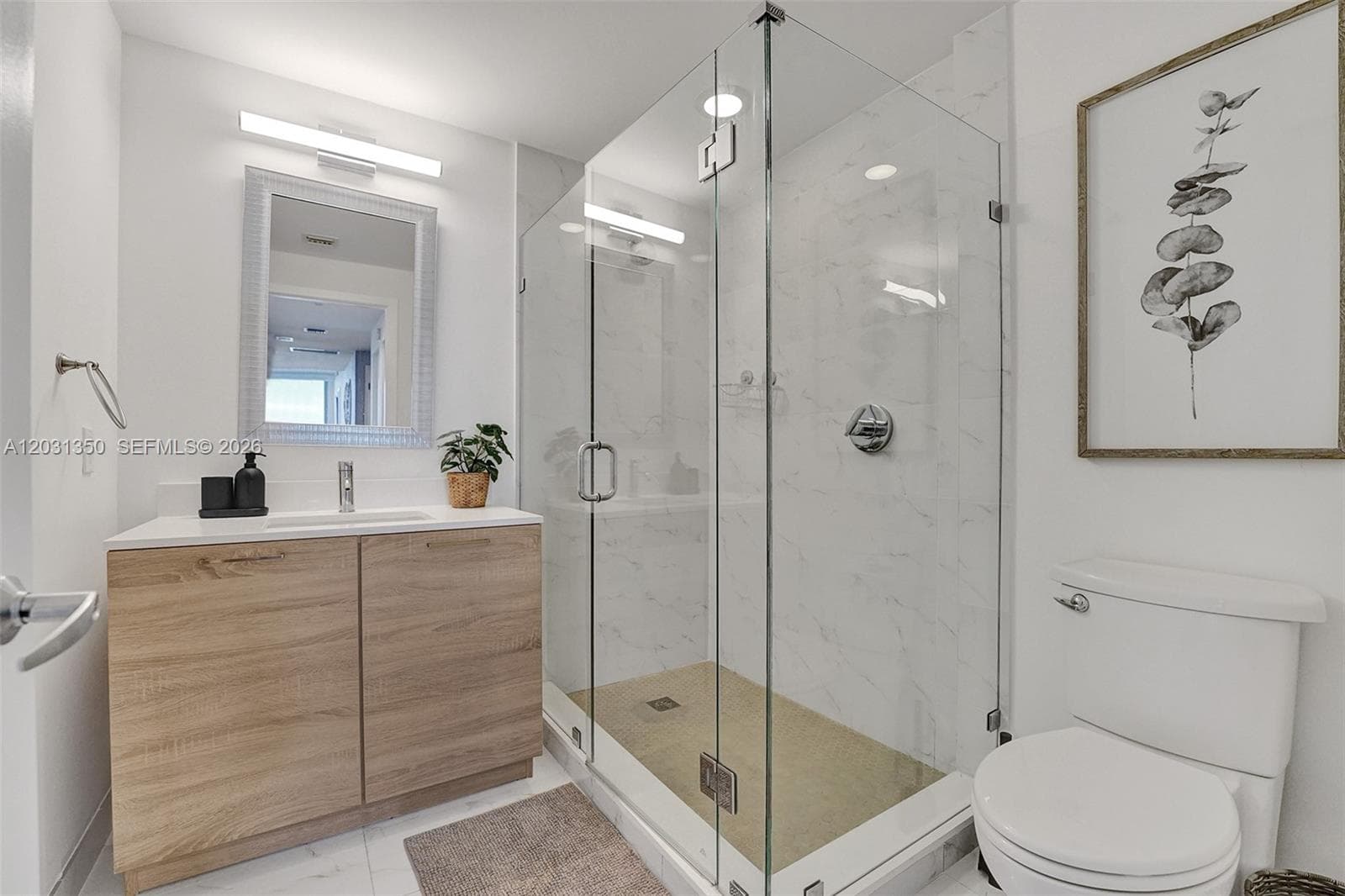 16385 Biscayne Blvd 3107 photo 25