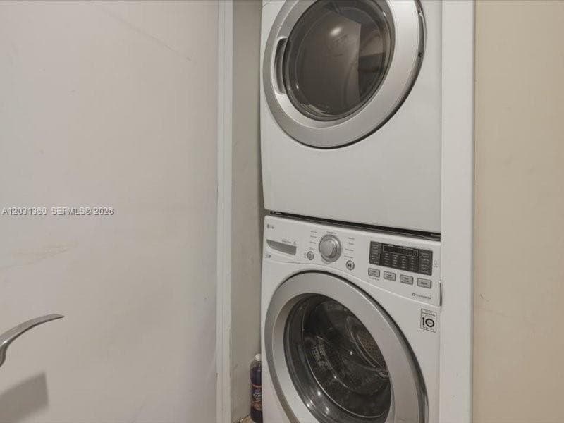 1800 S Ocean Dr 3101 photo 16
