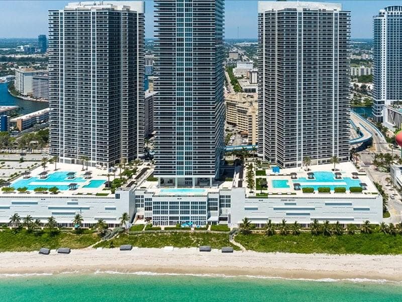 1800 S Ocean Dr 3101 photo 1