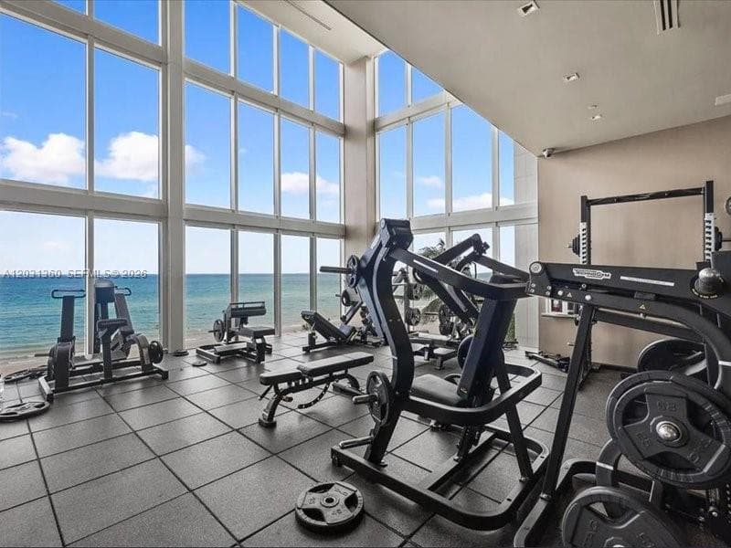1800 S Ocean Dr 3101 photo 9
