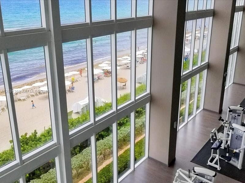 1800 S Ocean Dr 3101 photo 11