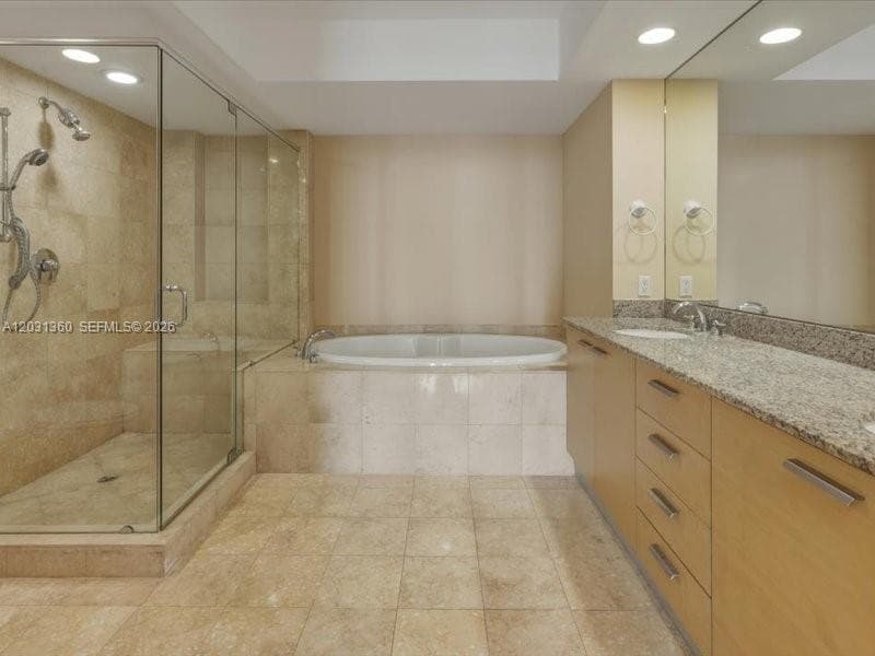 1800 S Ocean Dr 3101 photo 25