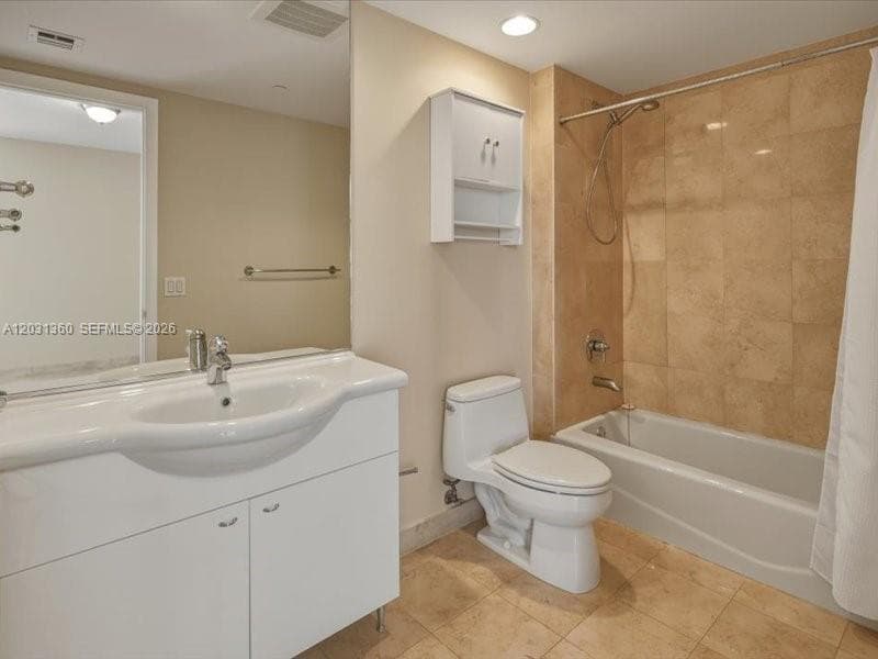 1800 S Ocean Dr 3101 photo 21