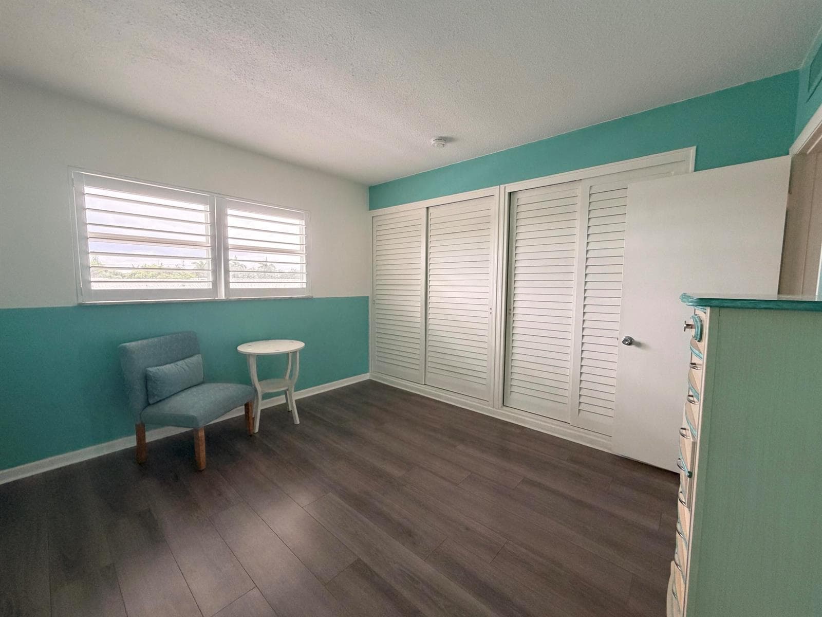 230 N Federal Highway 305 photo 14