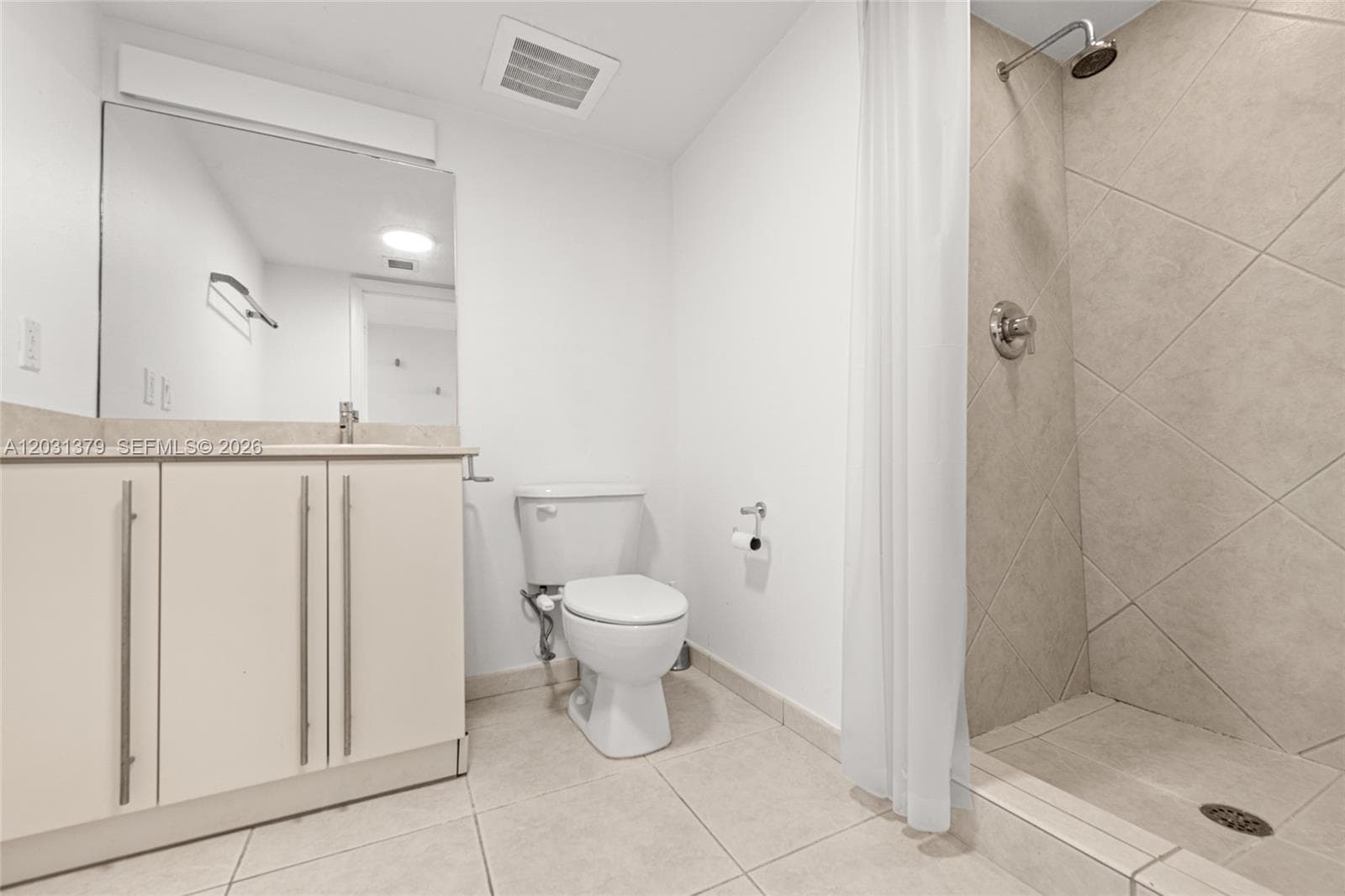 7600 Collins Ave 1210 photo 18