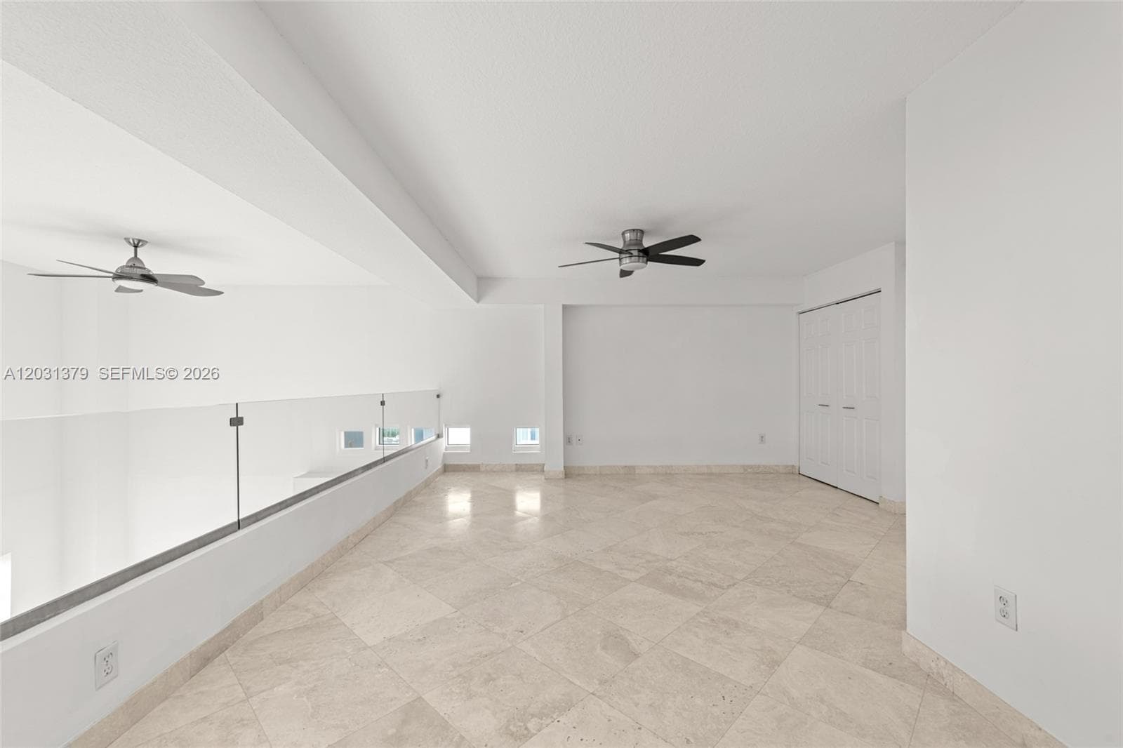 7600 Collins Ave 1210 photo 19