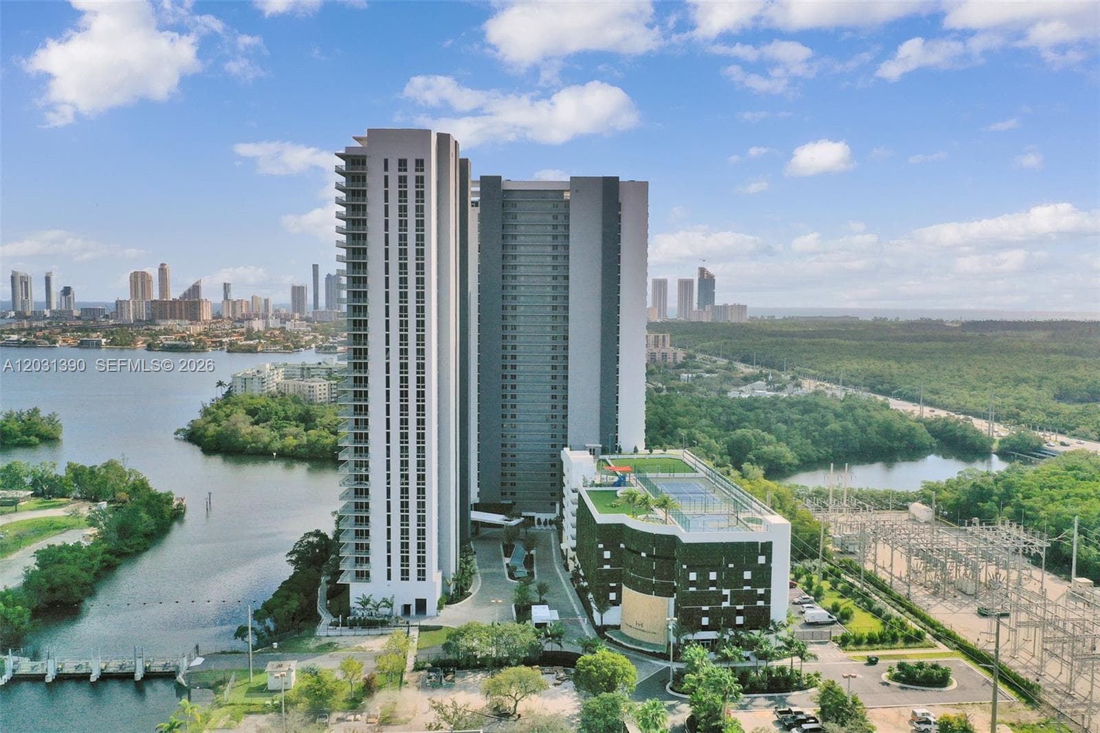 16385 Biscayne Blvd 3120 photo 15