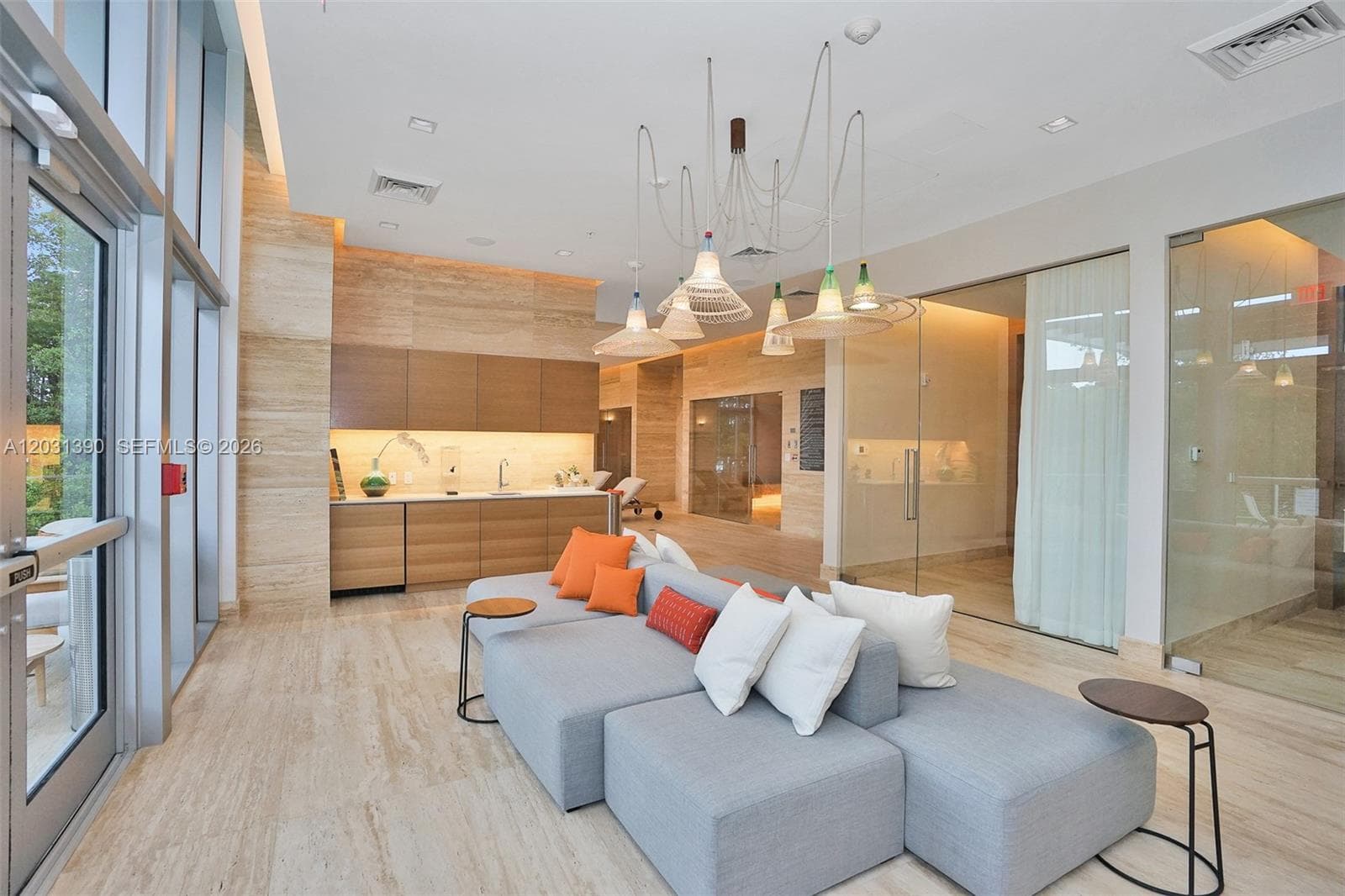 16385 Biscayne Blvd 3120 photo 25