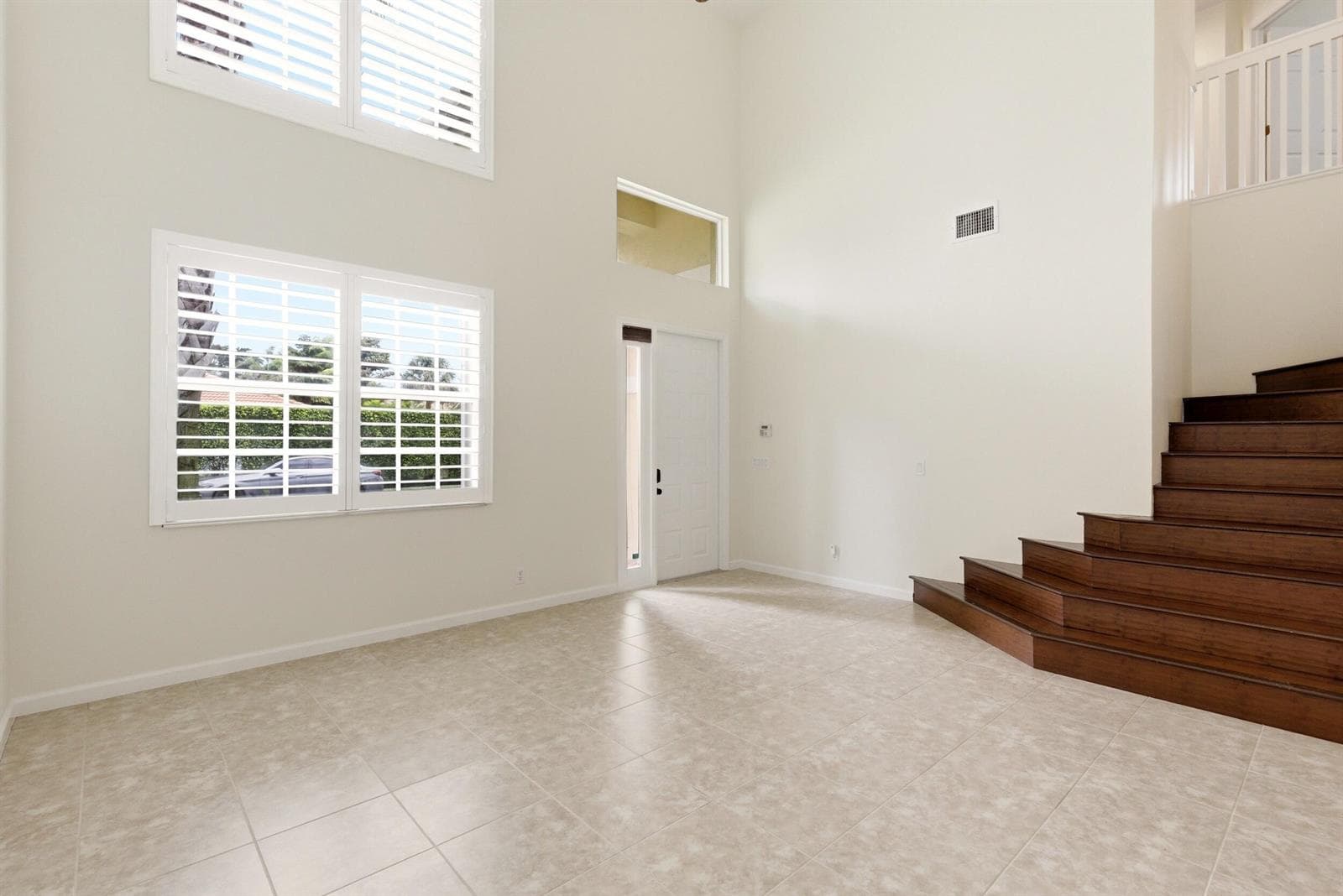 119 Hidden Hollow Drive photo 6
