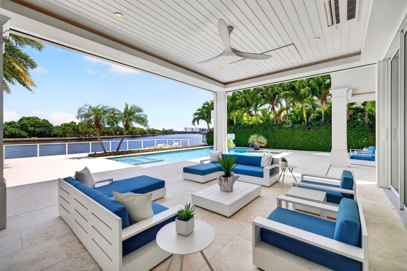 1900 Intracoastal Drive photo 24