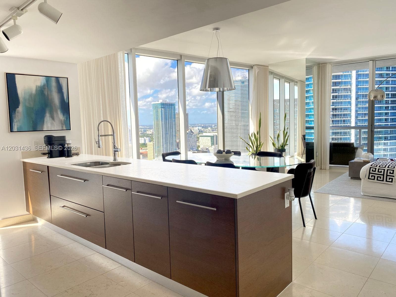 475 Brickell Ave 3915 photo 2