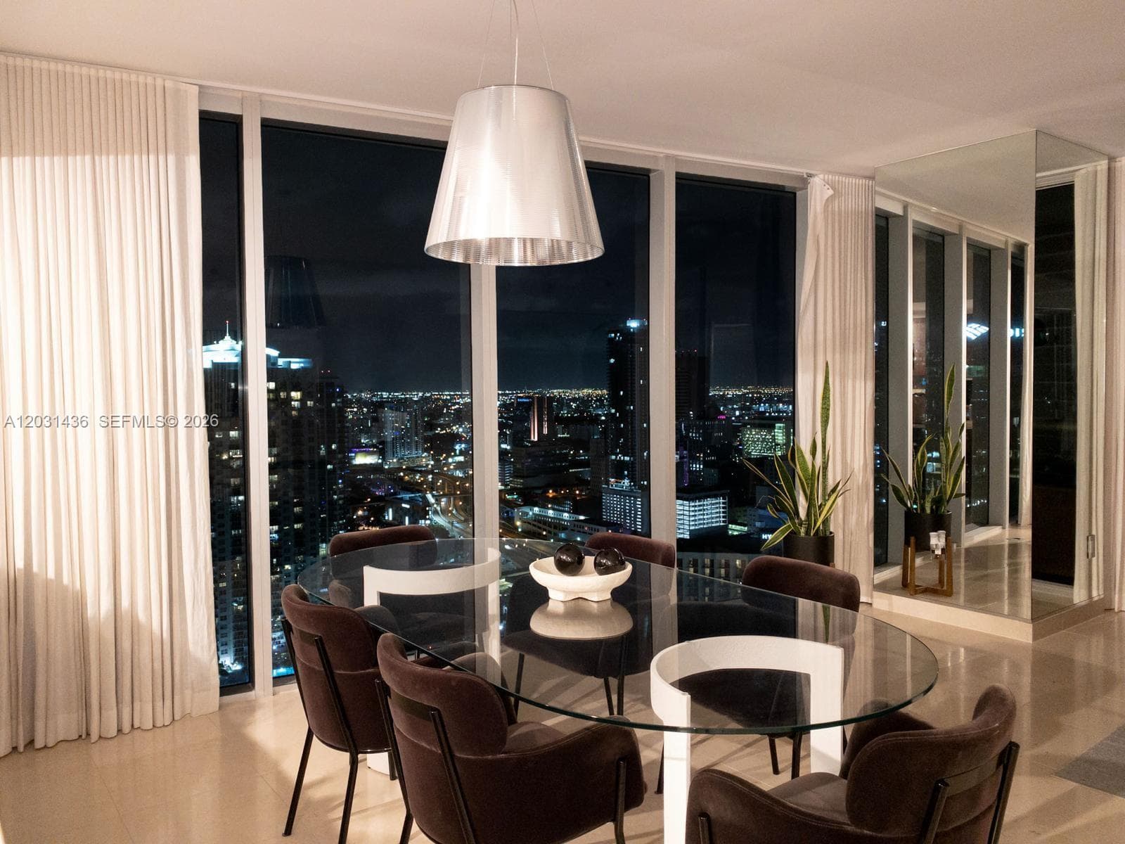 475 Brickell Ave 3915 photo 9