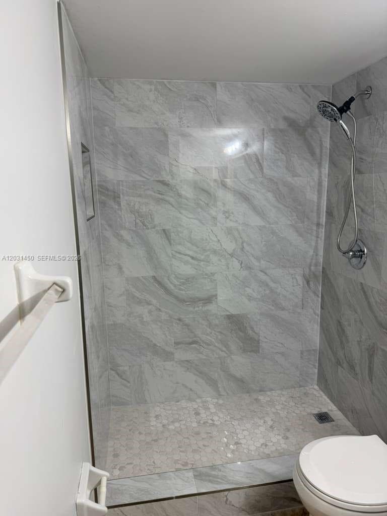 23398 Lyons Rd 309 photo 17