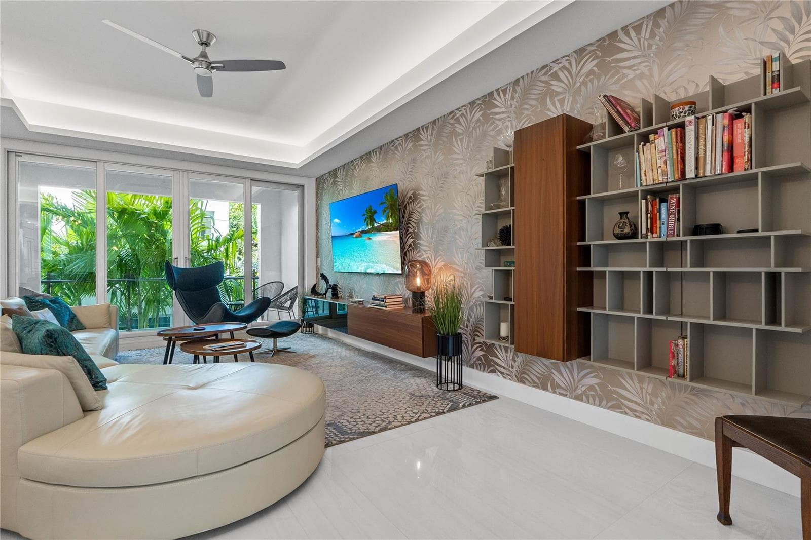 244 Garden Court 244 photo 11