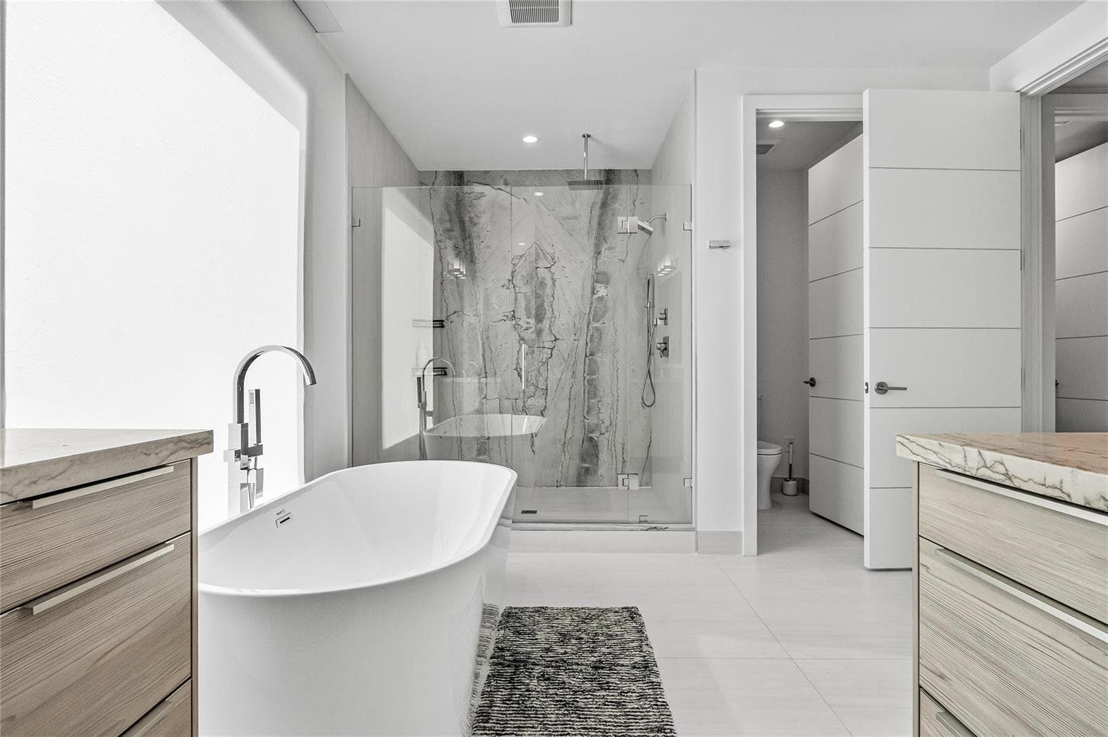 244 Garden Court 244 photo 19